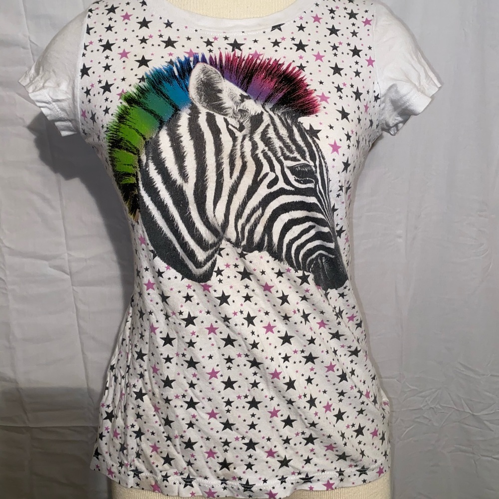 Girls size Xl graphic T